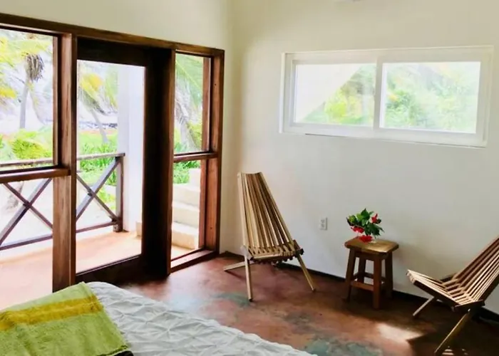 North Retreat * San Pedro (Ambergris Caye)